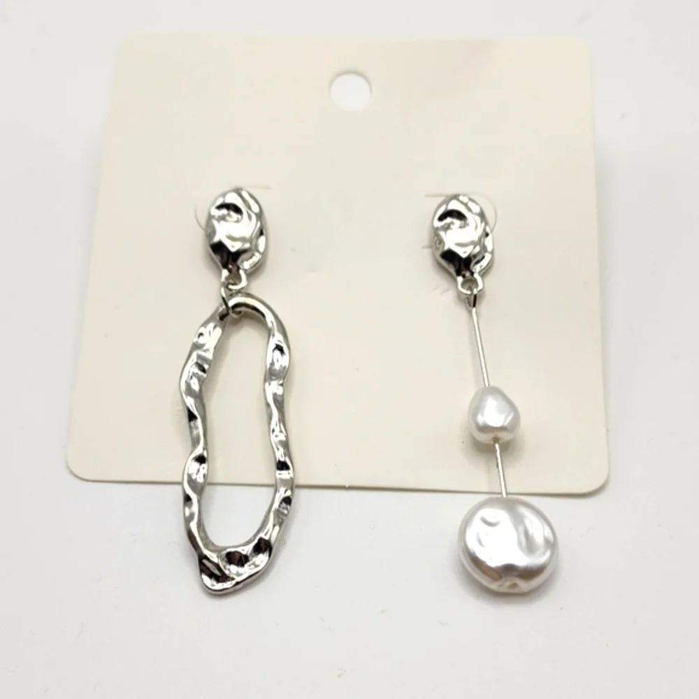 ‼️NEW IN‼️Silver Pearl Drop Earrings+Gift Box 🎁